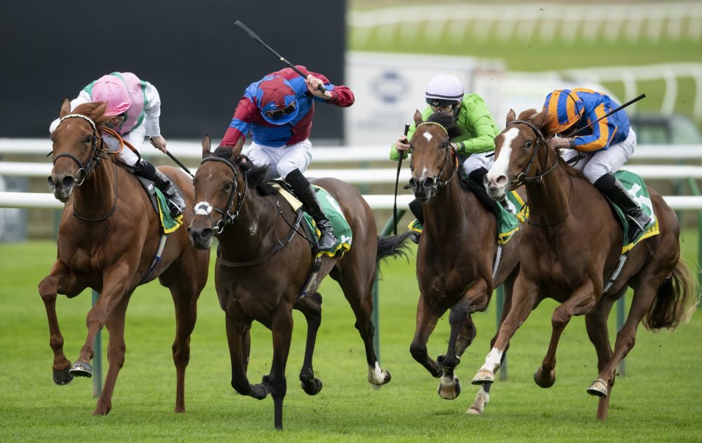 Quadrilateral wins the Fillies Mile